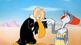 ⚡️Bugs Bunny turns into “Skeleton King”⚡️ and plays with the little vulture! ! ! !