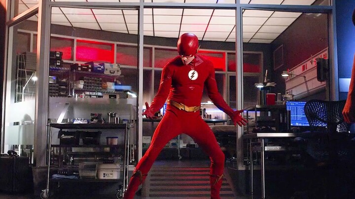 The Flash có một cô con gái bằng tuổi mình "The Flash Season 5" Phần 1