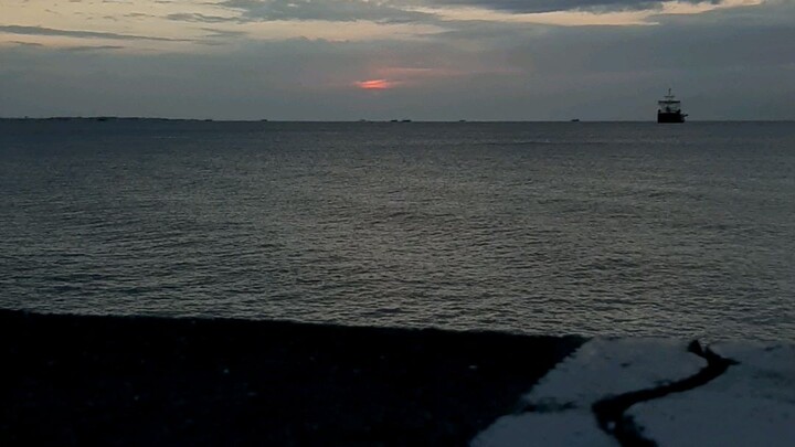 Sunset at Manila bay (HYPER LAPS video)