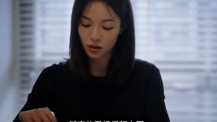 这跟爱不爱没关联的，好比我家厨房弥漫着一股很浓郁的油烟味，你说我不爱这个家了吗，那可不是，我闻到该吐还是吐，但是做起饭来我是一点都不含糊。