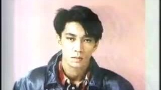 【1983】Khi giáo sư nhìn chằm chằm vào David Bowie