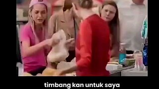 Balas Dendam Kasir nya