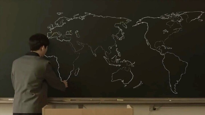 喜剧片：男孩天赋异禀，能徒手绘出世界地图，同学们惊呆了
