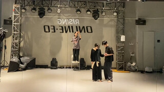 超美的现代舞 不容错过～《慢冷》练习室双人版～