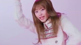 Các thần tượng nữ KPOP phải luyện tập những điệu nhảy nào? Kỹ năng cơ bản để nhảy nhóm nhạc nữ tốt