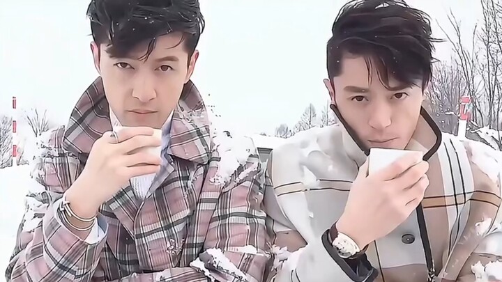 หูเกอพูดว่า: เขาใส่นาฬิกา ส่วนฉันใส่สร้อยข้อมือ ฉันคิดว่ามันต้องมีอะไรผิดปกติ ฮ่าฮ่าฮ่า
