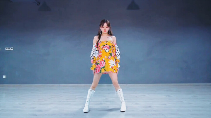 Dance cover - Hyun A - Flower Shower - a fine replica