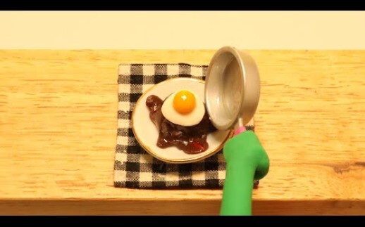 [Clay stop-motion animation] A little cute and a little cute steak