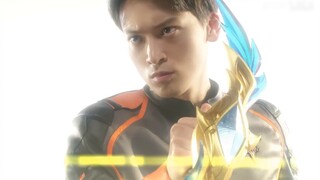 In my Ultraman Agito’s bgm, Kamen Rider Dekai, you are invincible!
