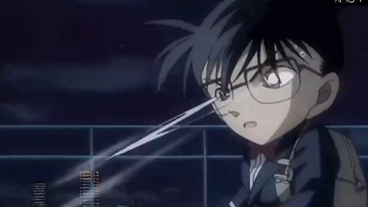 Magician Kaitou Kidd in the Moonlight