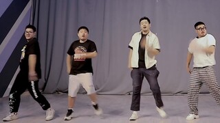 I've never seen this before~Panda Hall's "Absurd Show" practice room version, let's shake our legs t