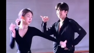 #王崇墨李茉晗  茉晗真是越长越好看，两个宝贝越来越棒了！