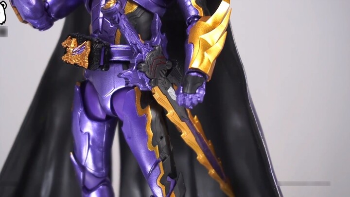 [Model Bear Unboxing] Lakukan kegelapan yang sangat jahat! Bandai shf Kamen Rider Raja Pedang Raja J