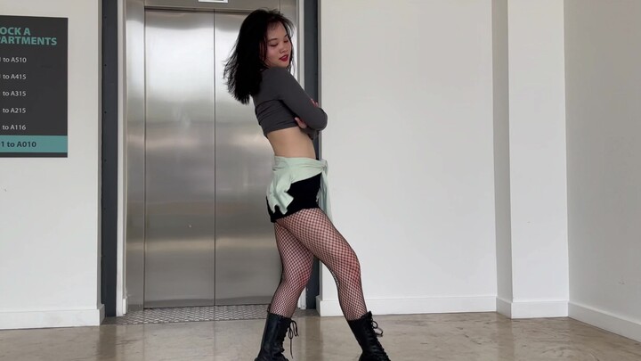 【LiLi】粉丝催更网袜福利 wiggle wiggle