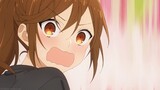 Hori blushes after hearing Miyamura's cheer | Horimiya: The Missing Pieces