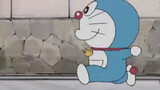 Doraemon berjalan selama tiga puluh menit