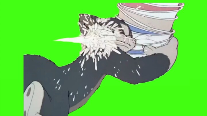 [Second revision] Tom is attacked by Jerry with milk
