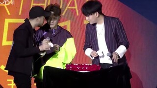 [MIC Boy Group Archeology] Brother Hao received love from his sand sculpture brothers on his birthda