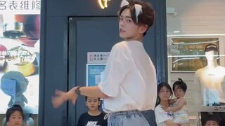 Cute boy dancing to Pop by Nayeon