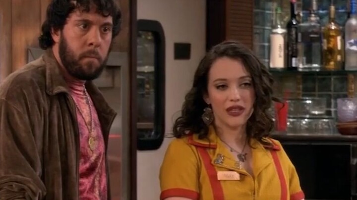 [2 Broke Girls] Oleg: Đón bạn gái tôi ở lãnh thổ của tôi à? Bạn đã muốn chết bao nhiêu lần?