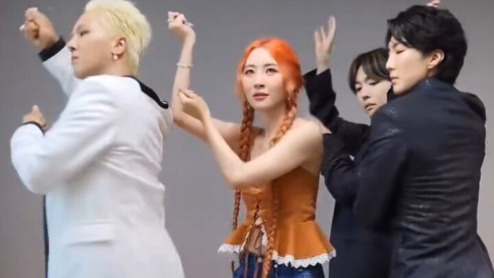 Lee Sunmi x WINNER's "Heart Burn" dance video released!