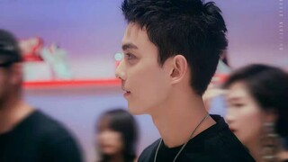 Wu Lei melewati dunia
