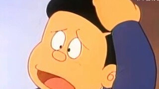 Nobita: Mereka sedang keluar mengagumi bulan pada Malam Tahun Baru, dan saya mengalami demam dan ter