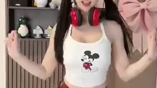 Dance Mickey mouse