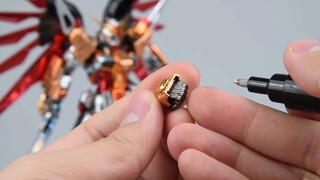 Melapisi Gundam menjadi tampilan yang tidak terjangkau Bandai RG Destiny Heine Plating Alien Plating