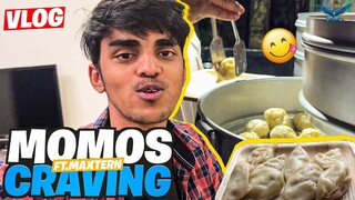 STREET MOMOS IN DELHI | VLOG Ft. @Maxtern