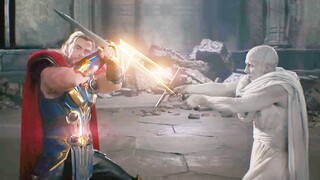 Thor: สายฟ้าของ Zeus เป็นของฉัน ซึ่งมีพลังมากกว่า Meow Meow Hammer!