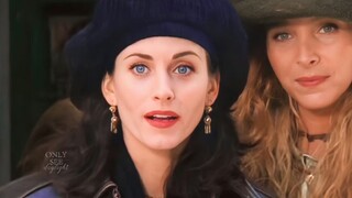 ฉันเป็นคนเดียวรึเปล่าที่คิดว่าเธอสวยที่สุดตอนที่ดู Friends ครั้งแรก? -