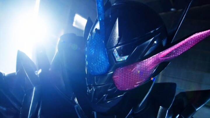 "Kamen Rider Build": "โลกที่มีแต่ Zhan Ming เท่านั้นที่เป็นโสดได้ถือกำเนิดขึ้น Zhan Ming หยิบ Blue F