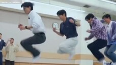 แม้ว่าเบคซียอนจะกระโดดเชือกไม่ได้ แต่ยูยอนซอกก็กระโดดได้