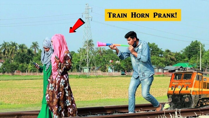 Train Horn Prank 2021 The Best Of Train Horn Prank on Public Reaction (PART 6) โดย Dhamaka Furti