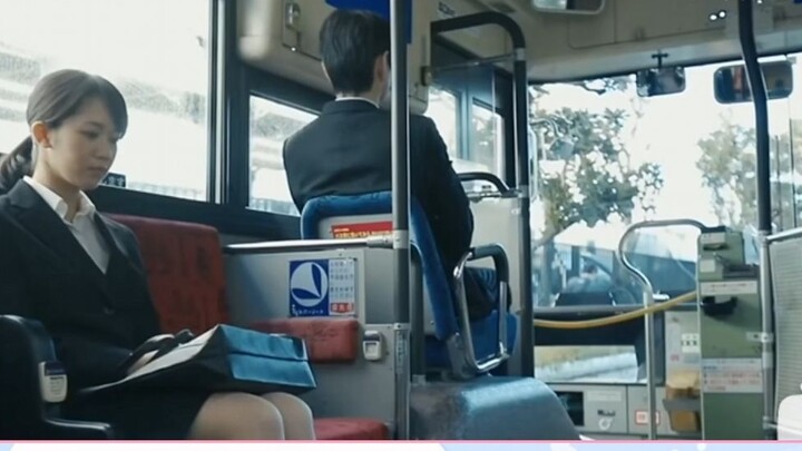 I burst out laughing when I saw the Japanese reverse advertisement