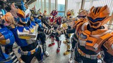 The entire Armored Warriors team gathers at Guangzhou Comic Expo! Armor fitting on site!