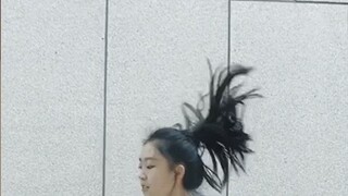 [Xiao Qianyu] Phòng tập Lucky Strike của Jiang Seulgi