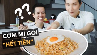 Nấu cơm mì gói "hết tiền" và cái kết...