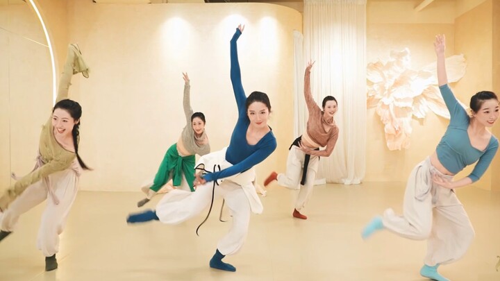 "Navajiva", let's dance together! The practice room version is here!