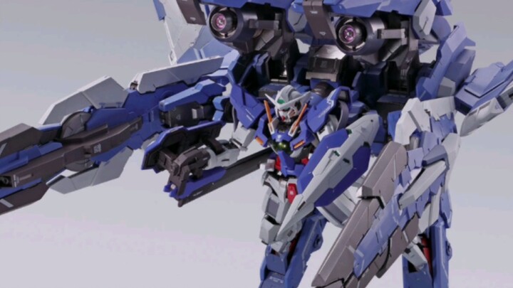 The finished model of Mobile Suit Gundam to be released in June 2023