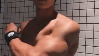 ARSYAD 'The Twins' shirtless body check 🤤🤤 Pt. II