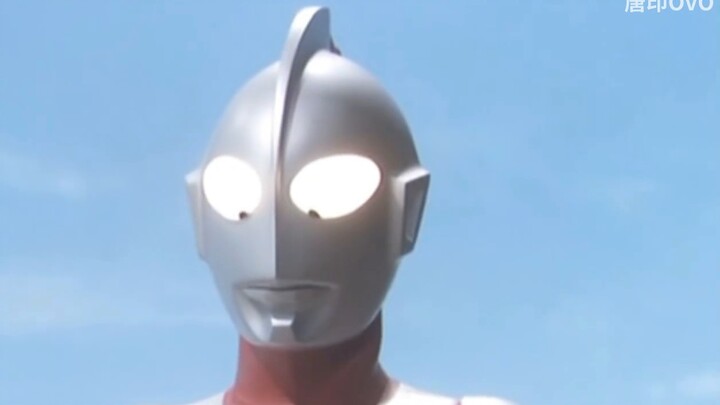 The most idle UP host in the special effects area! I calculated the chest measurement of Ultraman! ?