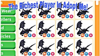 The Richest Player [Flexed me] in Adopt me! |+ Giveaway