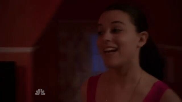 Law & Order SVU S14E21 Traumatic Wound