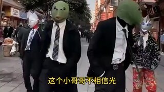 你的奥特曼根本就不是我的对手