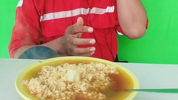 ASMR mukbang makan Indomie goreng tapi kebanyakan kuah rendaman kubis kol 1 kg