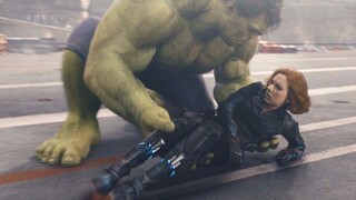 Hulk tersenyum jahat, dan Sister Widow diam-diam mengatakan bahwa itu tidak baik!