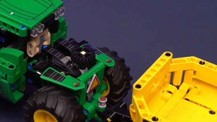 Đúng là bộ LEGO dù nhỏ đến đâu thì vẫn có thiết kế tuyệt vời, hãy cùng đánh giá sâu về chiếc máy kéo