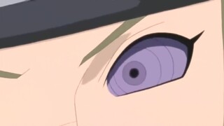 Naruto: Jinchuriki quá mạnh sau khi được trao Sharingan và Rinnegan.